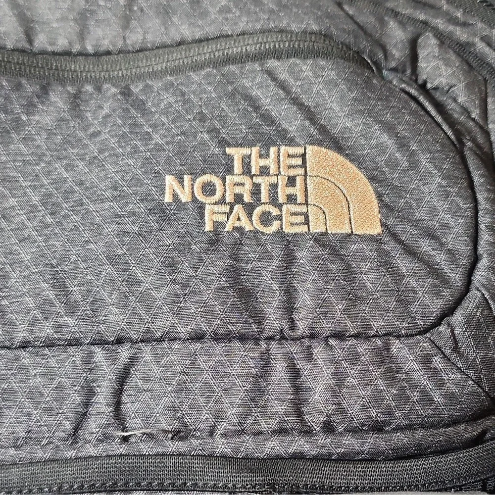 the north face hiking black recon back pack